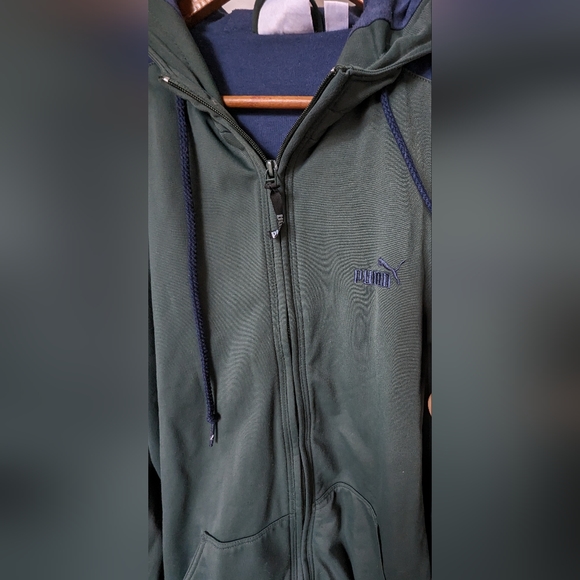 Men's Green Blue Puma Athletic Jacket, size Large - Picture 9 of 9